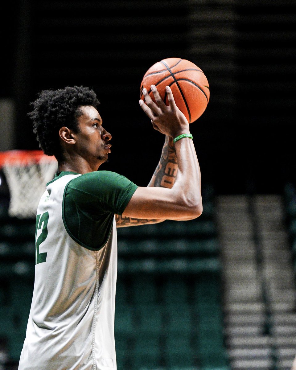CharlotteMBB's tweet photo. 12 Days Til Tip Off https://t.co/oJKswNxCdZ