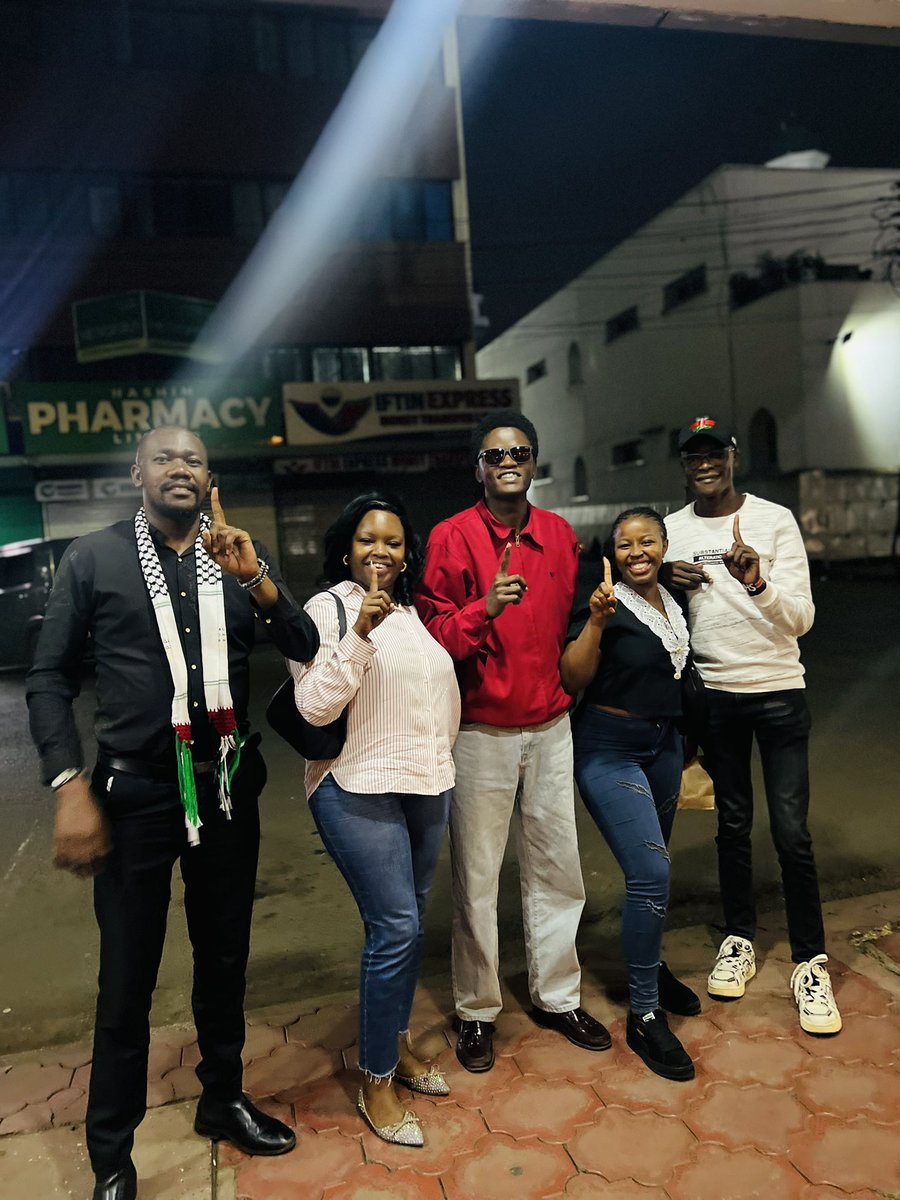 genz___baddie's tweet photo. Wantam x5
#SifunaThe6th #RUTOMUSTGO https://t.co/fNbA8M2mV0