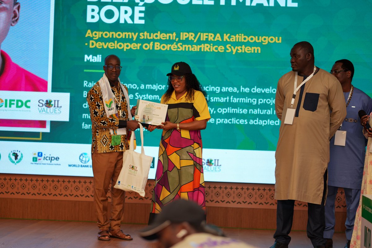 SoilValuesSahel's tweet photo. Soil Values launches its Special Award at #MITA2026, honoring 6 agricultural innovators from Burkina Faso, Sierra Leone, Senegal &amp; Mali with $9,000 in total prizes to advance soil health, research &amp; sustainable agriculture.

Congratulations to all awardees!

#SoilValuesProgram https://t.co/BWmErsj4pI