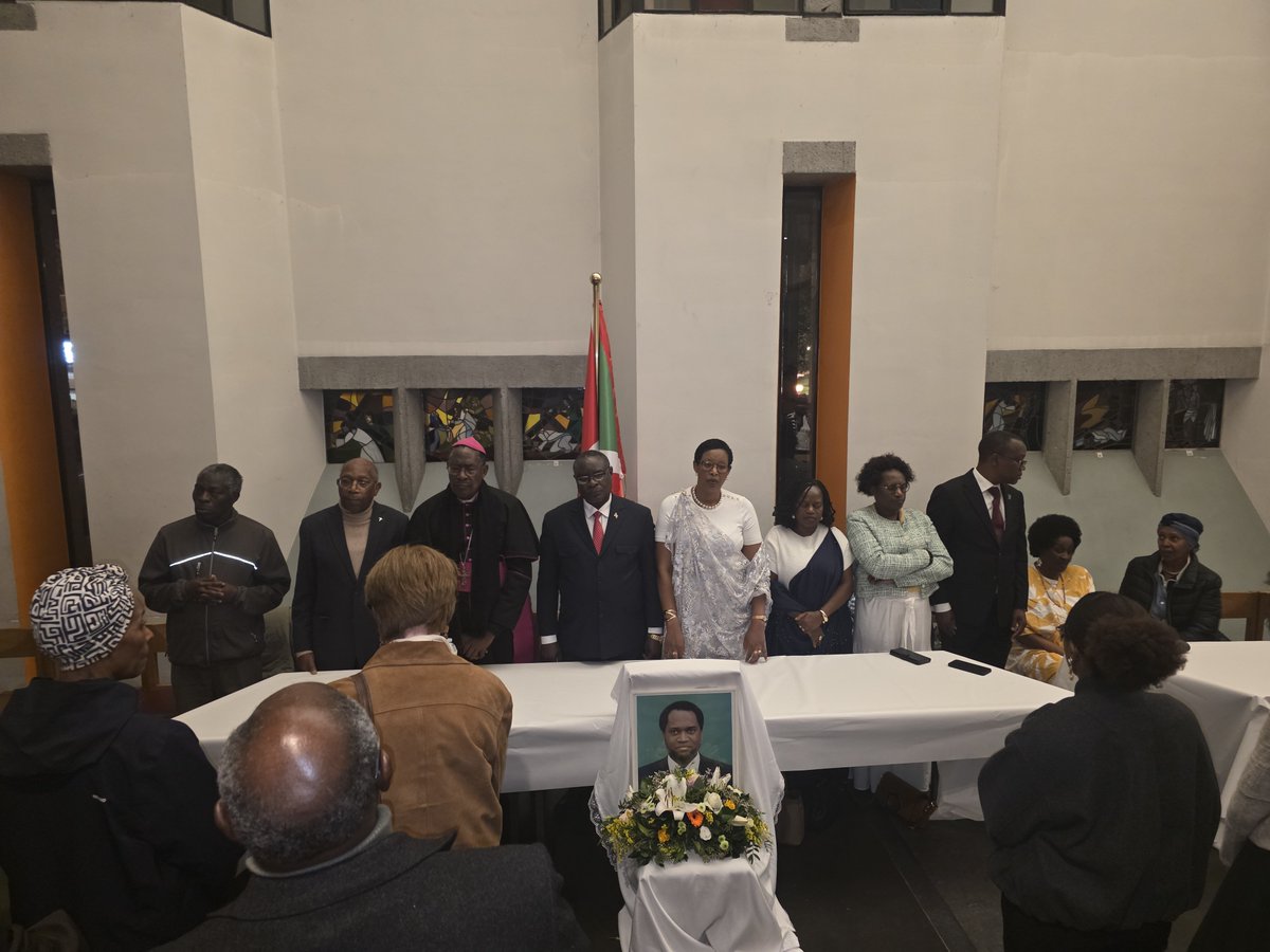 bertrand_shima's tweet photo. Commémoration du 33ème anniversaire de l’assassinat de Son Excellence Monsieur le Président Melchior NDADAYE. Bruxelles, le 21 octobre 2026 🇧🇮🇧🇮 https://t.co/Vt6G0EYY2y