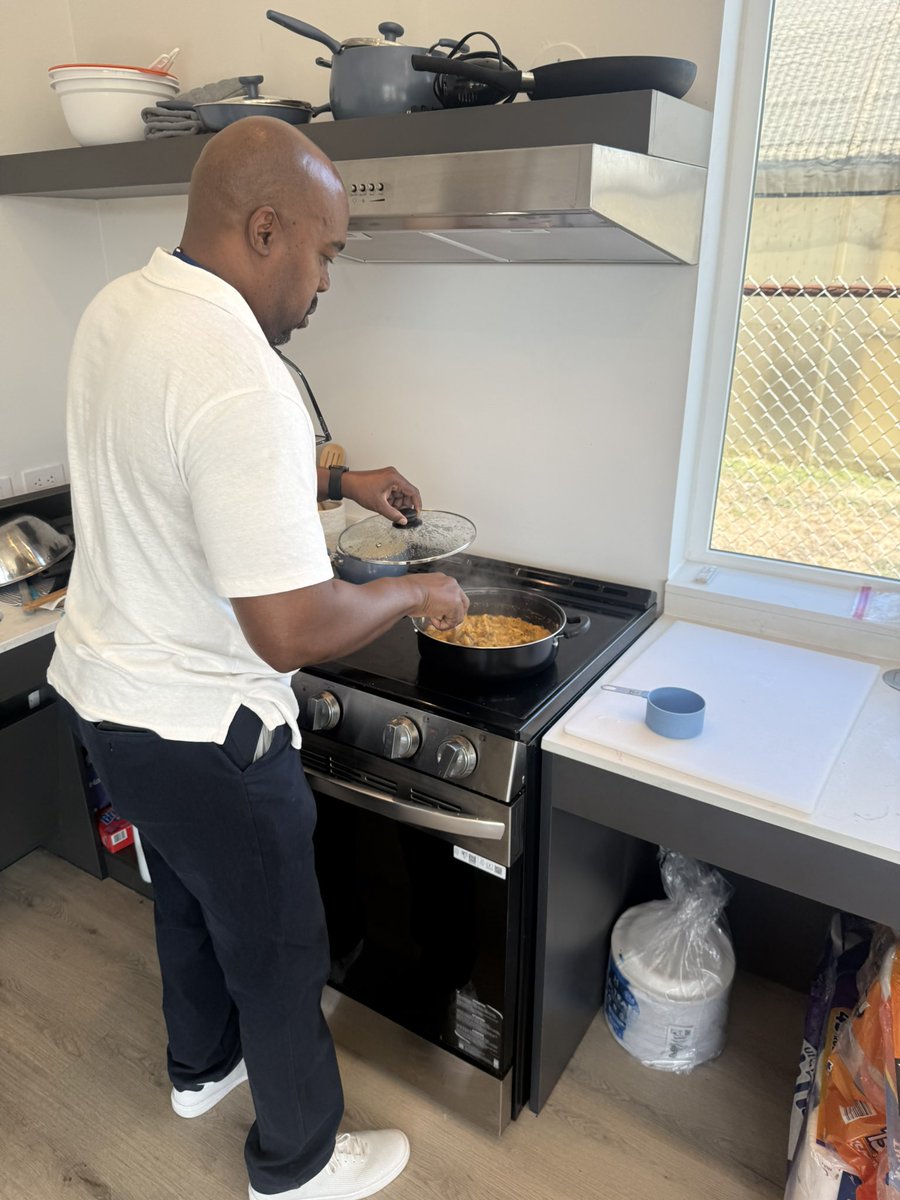 tchill_'s tweet photo. Today, I joined our students for a lesson in our L3 (Living &amp; Learning Lab). This hands-on learning space helps students build life skills &amp; independence. In L3, students learn to prepare meals, set the table, clean up, and maintain their personal living spaces. ALL means ALL! https://t.co/XNk7LGHELz