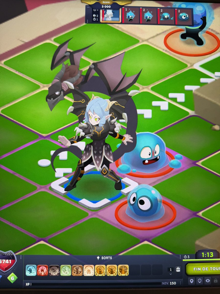 humilityfr's tweet photo. Voilà le skin de la nouvelle classe en jeu ! Vous en pensez quoi ?! https://t.co/JdHfqmffev