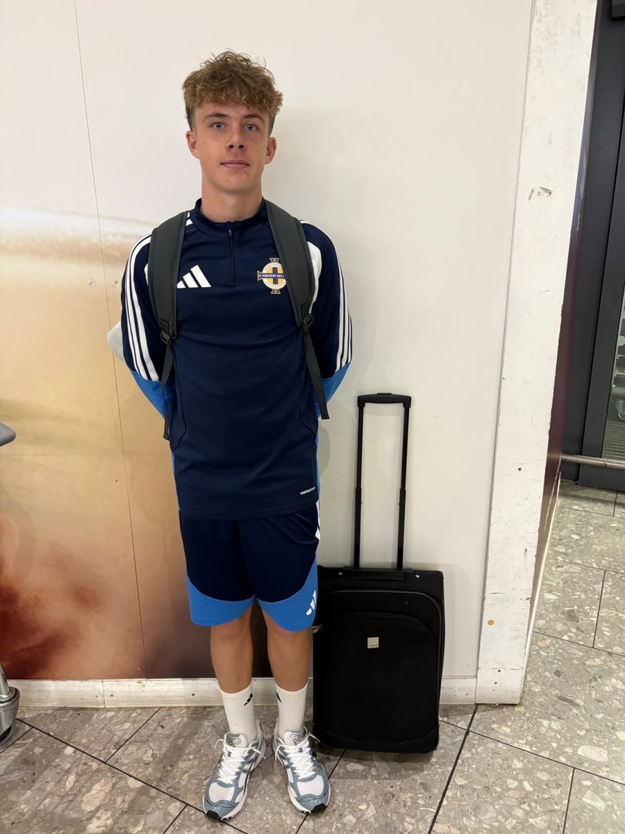 BecclesFC's tweet photo. Wishing club supporter and former Wherryman Rylan all the best at the u15 World Cup!
He set off to Azerbaijan yesterday with his Northern Ireland team mates!
Go smash it Heano π
#BTFC #OneClub β«οΈβ΅οΈβͺοΈ https://t.co/uuerQCpLfH
