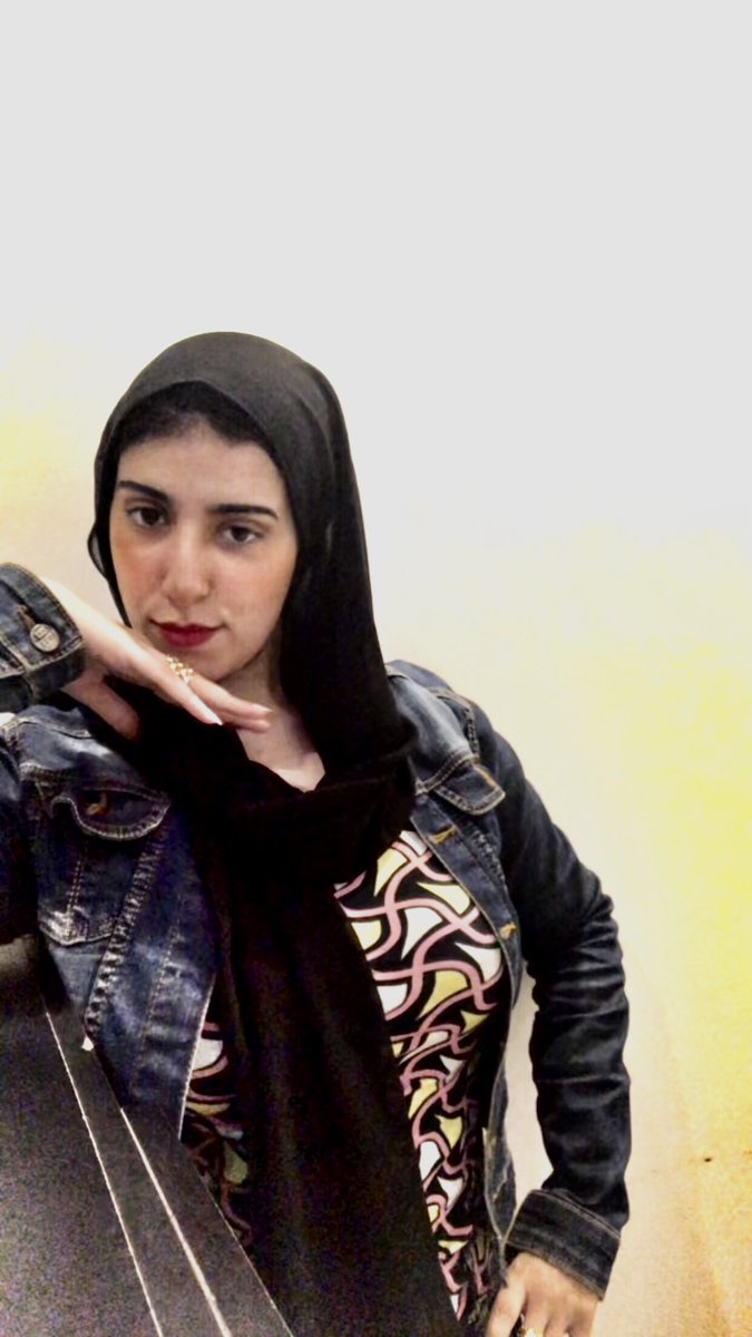 N111514's tweet photo. nancy ؟ لا ياسيدي مش نانسي 👠 https://t.co/8PvfmbGiDZ