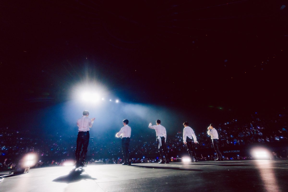 thekiaforum's tweet photo. 2026 MONSTA X WORLD TOUR [THE X : NEXUS] IN LOS ANGELES

#MONSTAX #몬스타엑스 #MONSTAX_THEX_NEXUS #사랑한다몬베베

(📸: @AshleyOsborn / Kia Forum Photos) https://t.co/9sVEpYcE6x