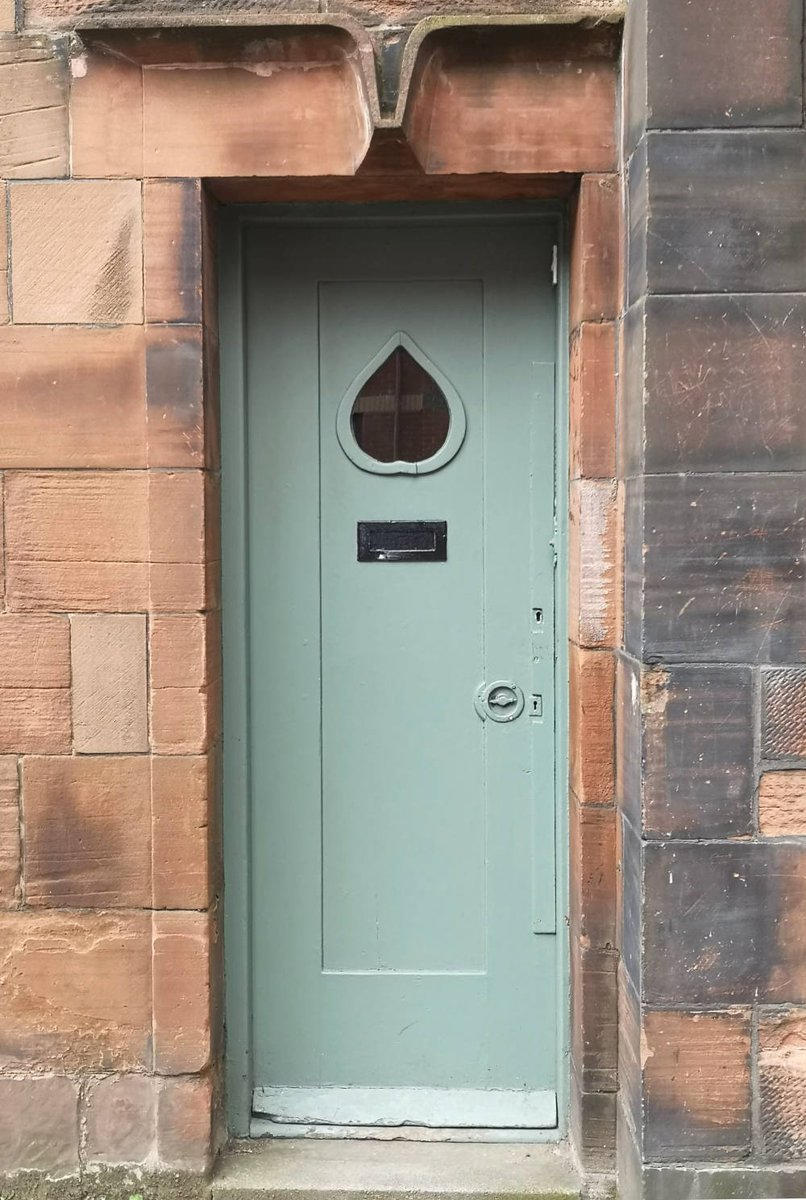 DuilleDesign's tweet photo. Exterior detail: Queen's Cross Church. Charles Rennie Mackintosh. 1898. 
Photo: Paul Brunsdon. https://t.co/YUAkZve1u7