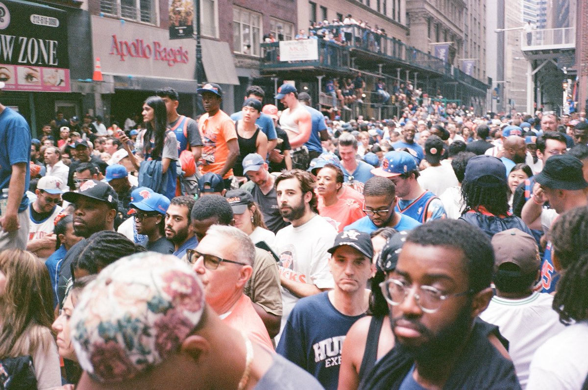 bryanlehrer's tweet photo. Photos from Knicks victory parade. June 18th, 2026. https://t.co/5oKRCeyVaS