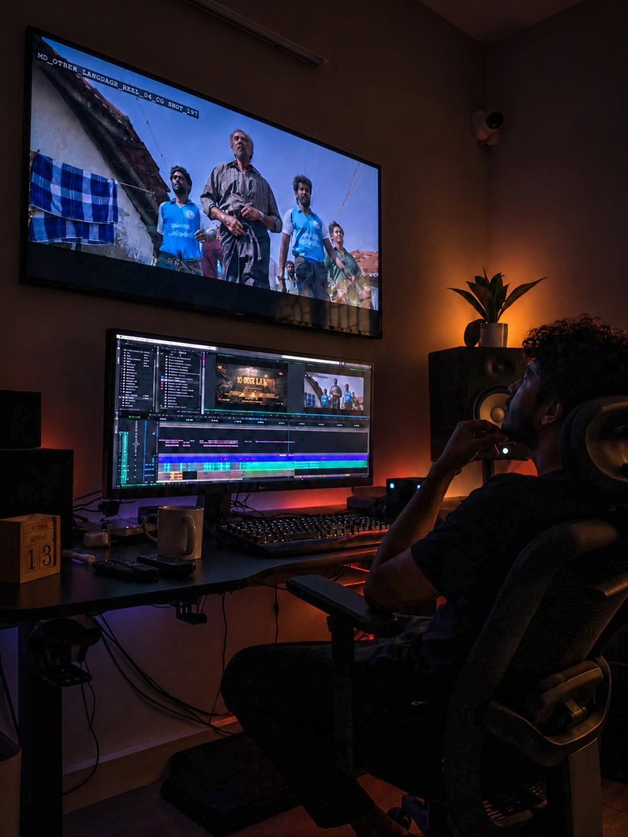 MediaComposer's tweet photo. 🎬 Cutting "Mandaadi"
📷 Ajithkumar M

▶️ https://t.co/kpymeI9Z4F
 
#mandaadi #editing #postproduction #mediacomposer #avid https://t.co/4D3705MxtC