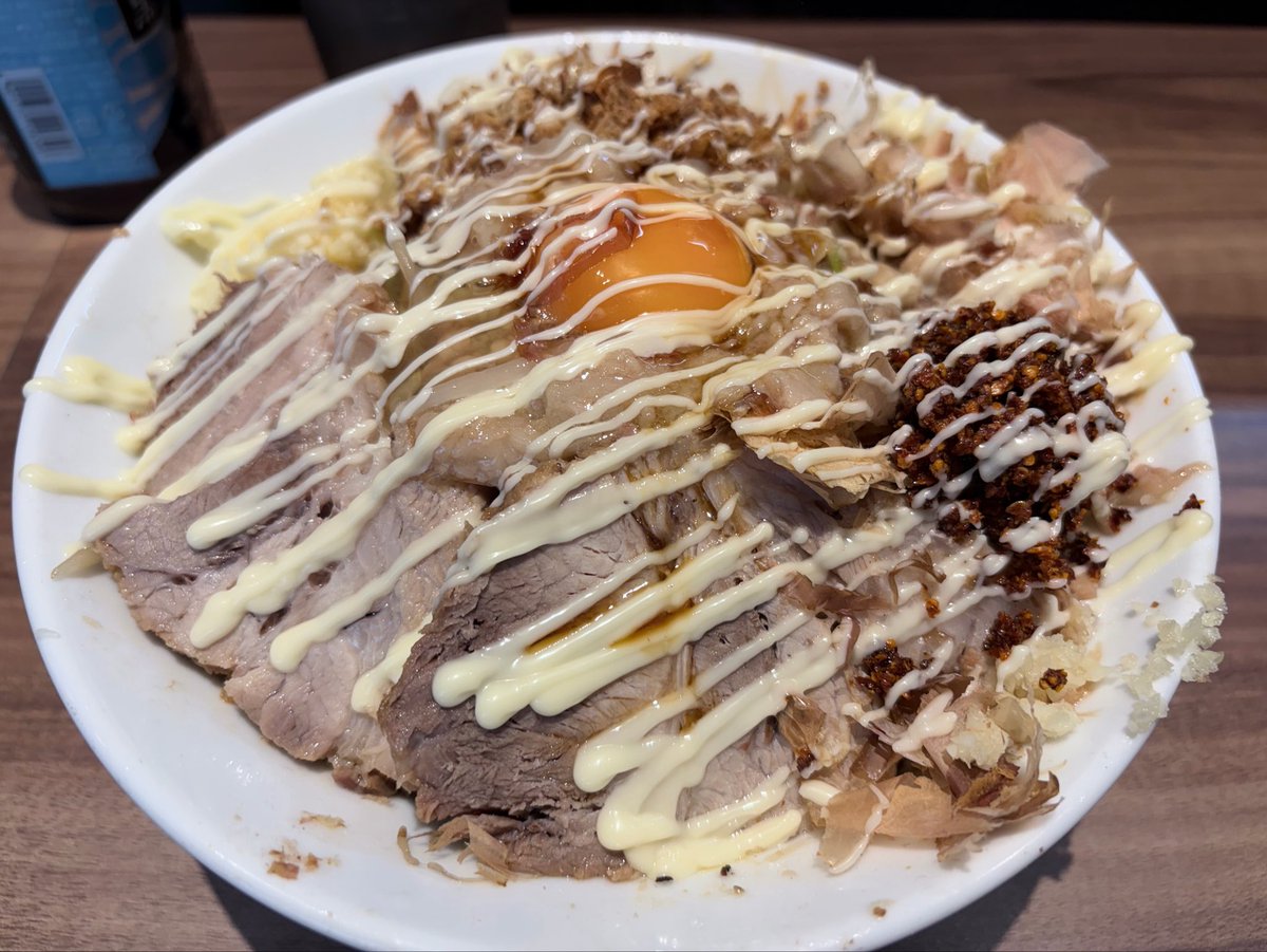 stickpanumaiyo's tweet photo. 私にとっての #超フィバ推し  はラーメンです！
同じ種類でも店によって味が全然違って、自分だけのとっておきのラーメン屋さんを探すのが大好きです！
もちろん旅先でご当地ラーメンを食すのもまた乙なものですな！

#超フィバ推し #超フィバエピ https://t.co/b3QRSM8Qzr