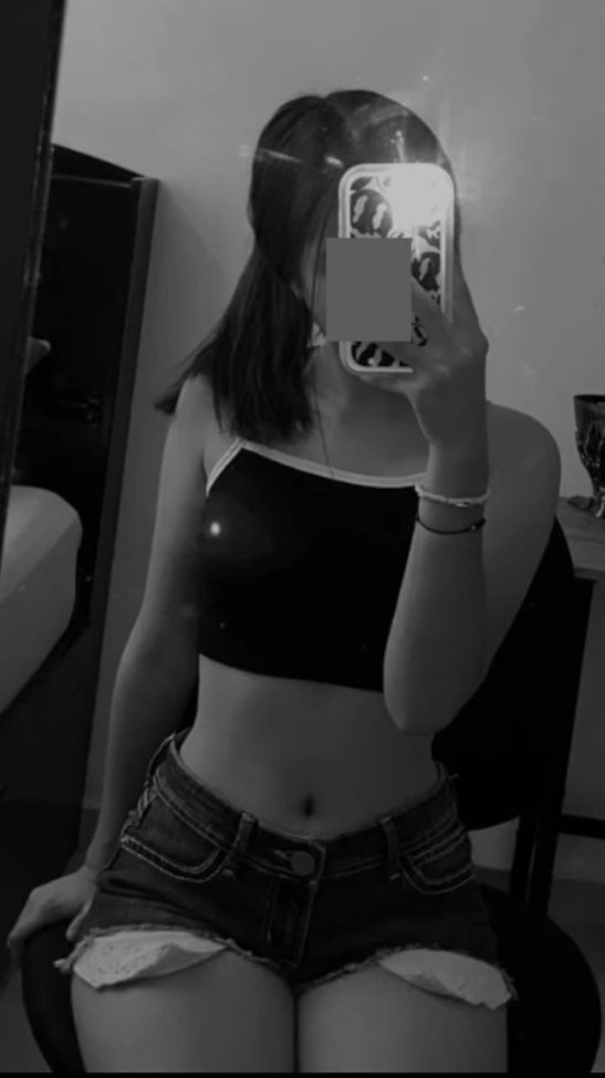 Nattaa998's tweet photo. Ando aburrida 😭😔 https://t.co/tPQNwuQzO1