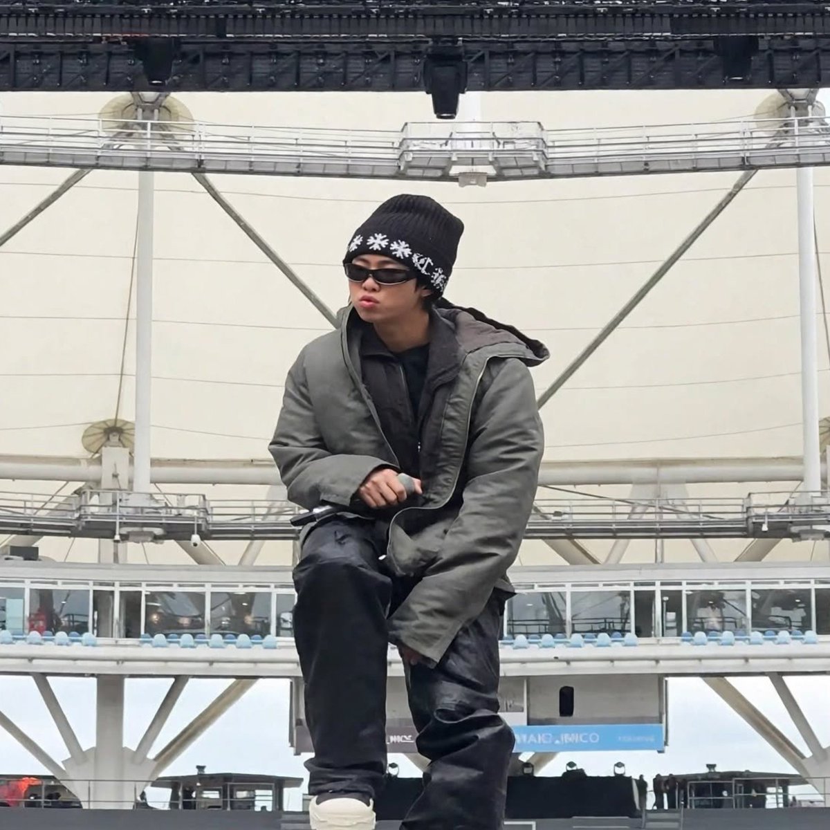 inluv4joon's tweet photo. O BIQUINHO QUERO MORDER ELE https://t.co/8hIUYQO1iZ