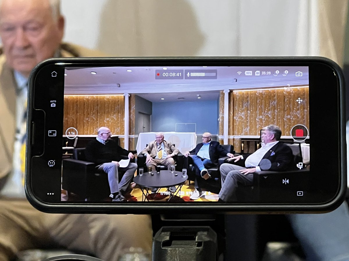 TheMoRegalado's tweet photo. Lots of history of SIOR in this room.
Recording history.
@SIORglobal #SIORFall26 https://t.co/VfMf322qUQ