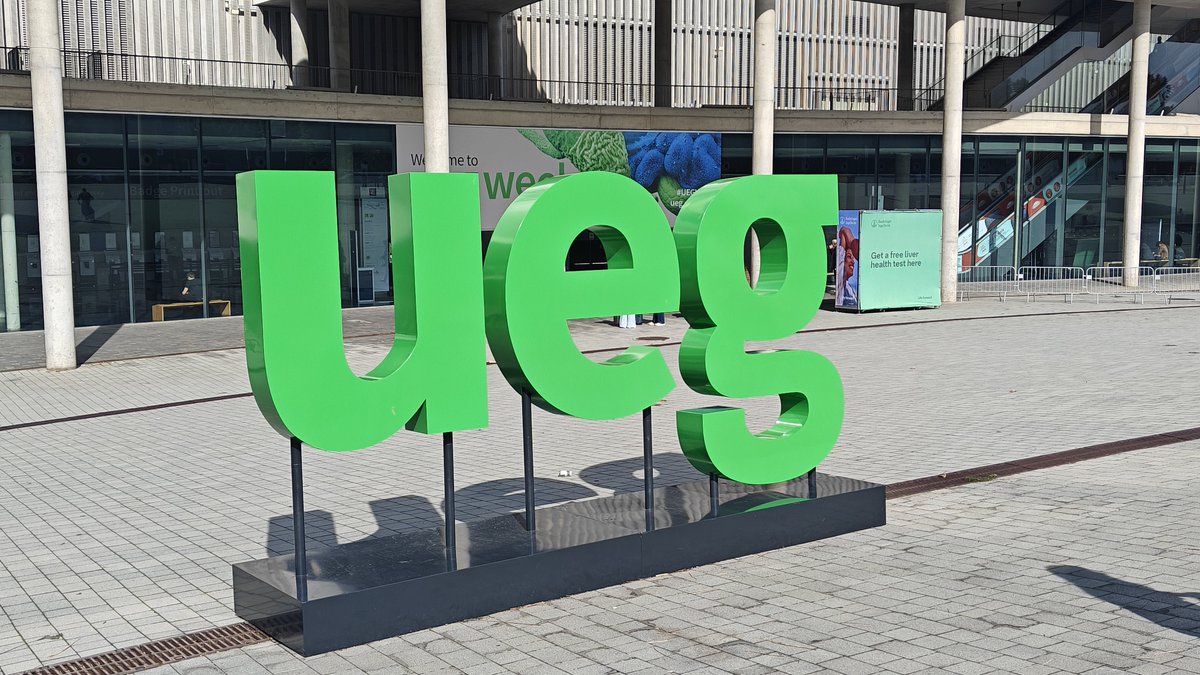 GkerosFilMD's tweet photo. At the #uegweek2026 @my_ueg https://t.co/pU2QNWQENu