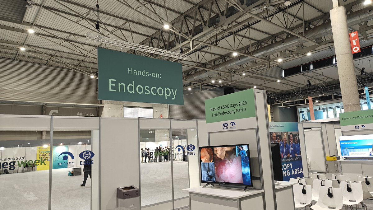 GkerosFilMD's tweet photo. At the #uegweek2026 @my_ueg https://t.co/pU2QNWQENu