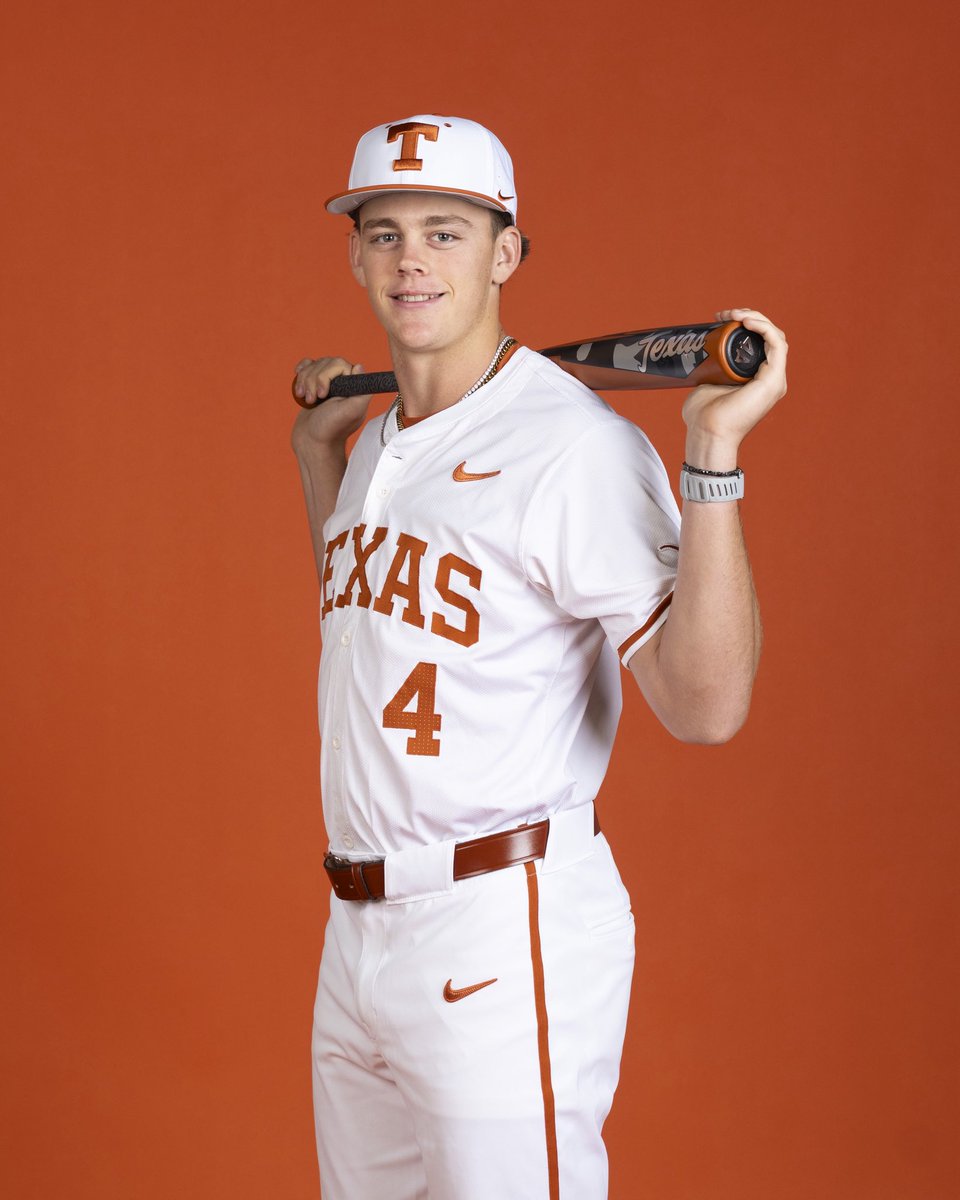bsblbuzz's tweet photo. BREAKING: Lukas Waite has announced his commitment to Texas.  

Waite is ranked the No. 68 overall player nationally and the No. 13 player in Georgia in the class of 2027. https://t.co/w1tnTbsUJa