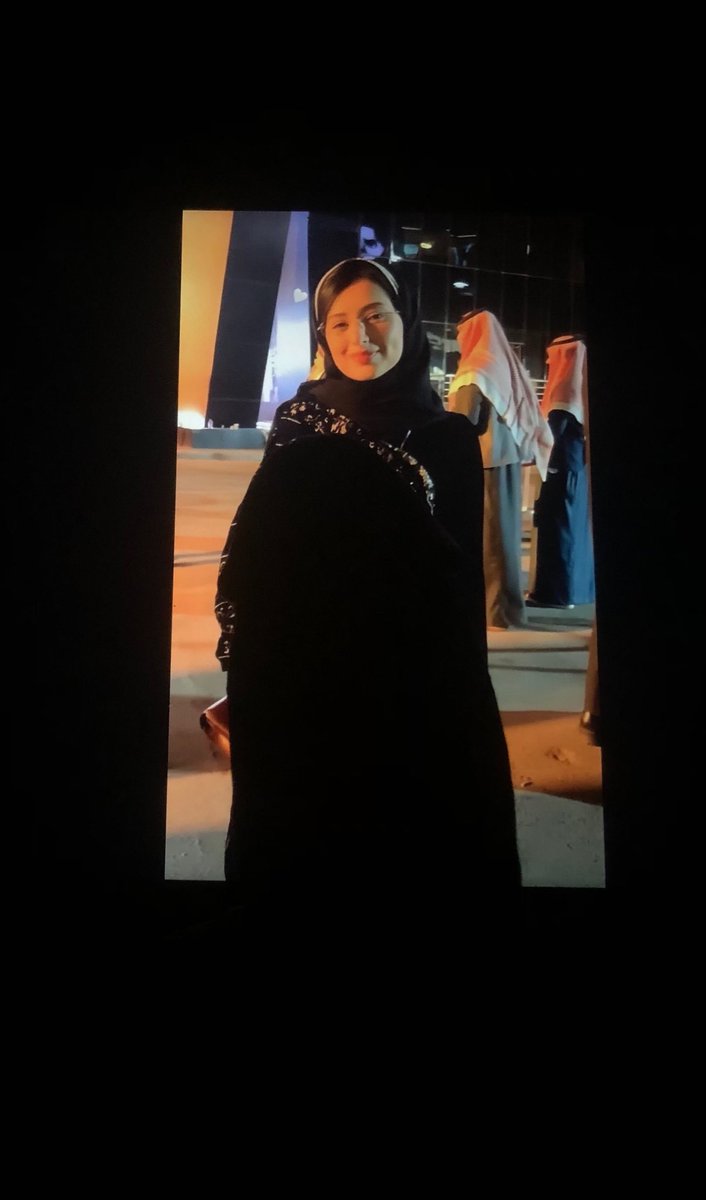 killgt's tweet photo. زبي على القحبه مادفي https://t.co/4xIZNsrtX3