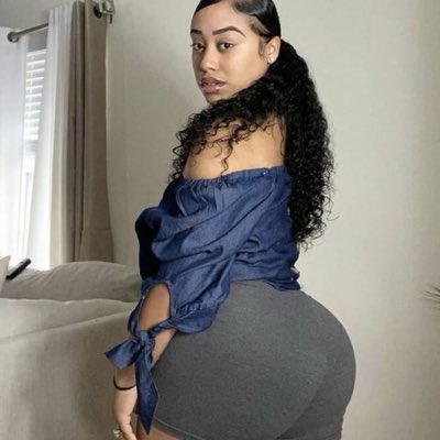 Sophia4167's tweet photo. #NewProfilePic https://t.co/1X1tepxlDv