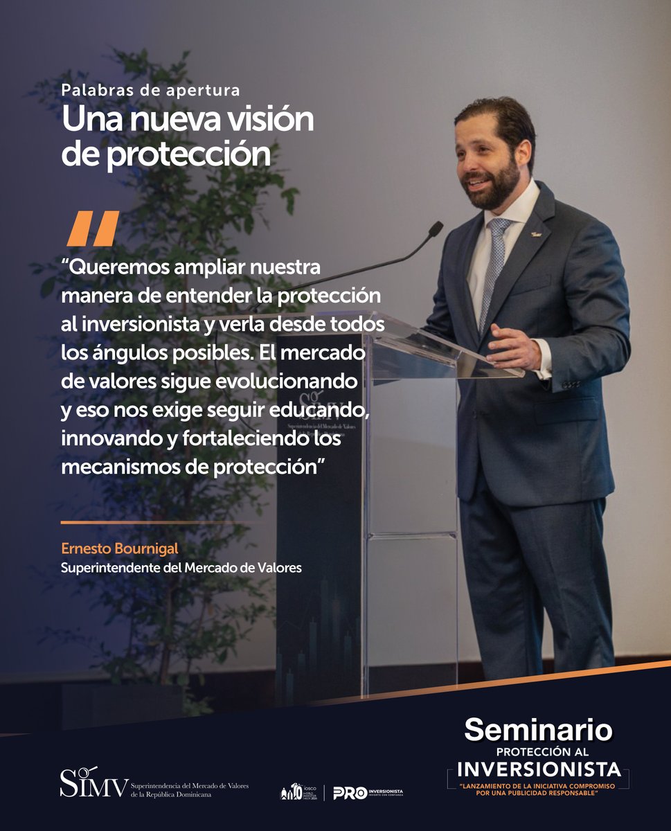 SIMVRDO's tweet photo. Proteger al inversionista es proteger su confianza en el futuro.

Con esta visión celebramos el Seminario de Protección al Inversionista: Visión 360°, un encuentro que reunió a autoridades, especialistas y representantes de distintos sectores para reflexionar sobre los desafíos de un mercado de valores en constante evolución.

A través de paneles, conferencias y experiencias interactivas, exploramos cómo la educación financiera, la economía conductual, la prevención de fraudes y la comunicación responsable contribuyen a que las personas tomen decisiones de inversión más informadas y conscientes.

Uno de los momentos más significativos de la jornada fue el lanzamiento de «Compromiso por una Publicidad Responsable», una iniciativa que invita a quienes comunican, crean contenidos e influyen en las decisiones financieras a promover información clara, veraz, equilibrada y transparente.

Nuestro agradecimiento a los conferencistas, panelistas, autoridades, instituciones participantes y a cada uno de los asistentes que hicieron de este encuentro un espacio de aprendizaje, diálogo y reflexión colectiva.

Nos llevamos nuevas perspectivas y una convicción compartida: la protección al inversionista no comienza ni termina con la regulación. También se construye al educar, orientar, prevenir y comunicar con responsabilidad.

#SIMVRD #ProtecciónAlInversionista #WIW2026 #MercadoDeValores #EducaciónFinanciera