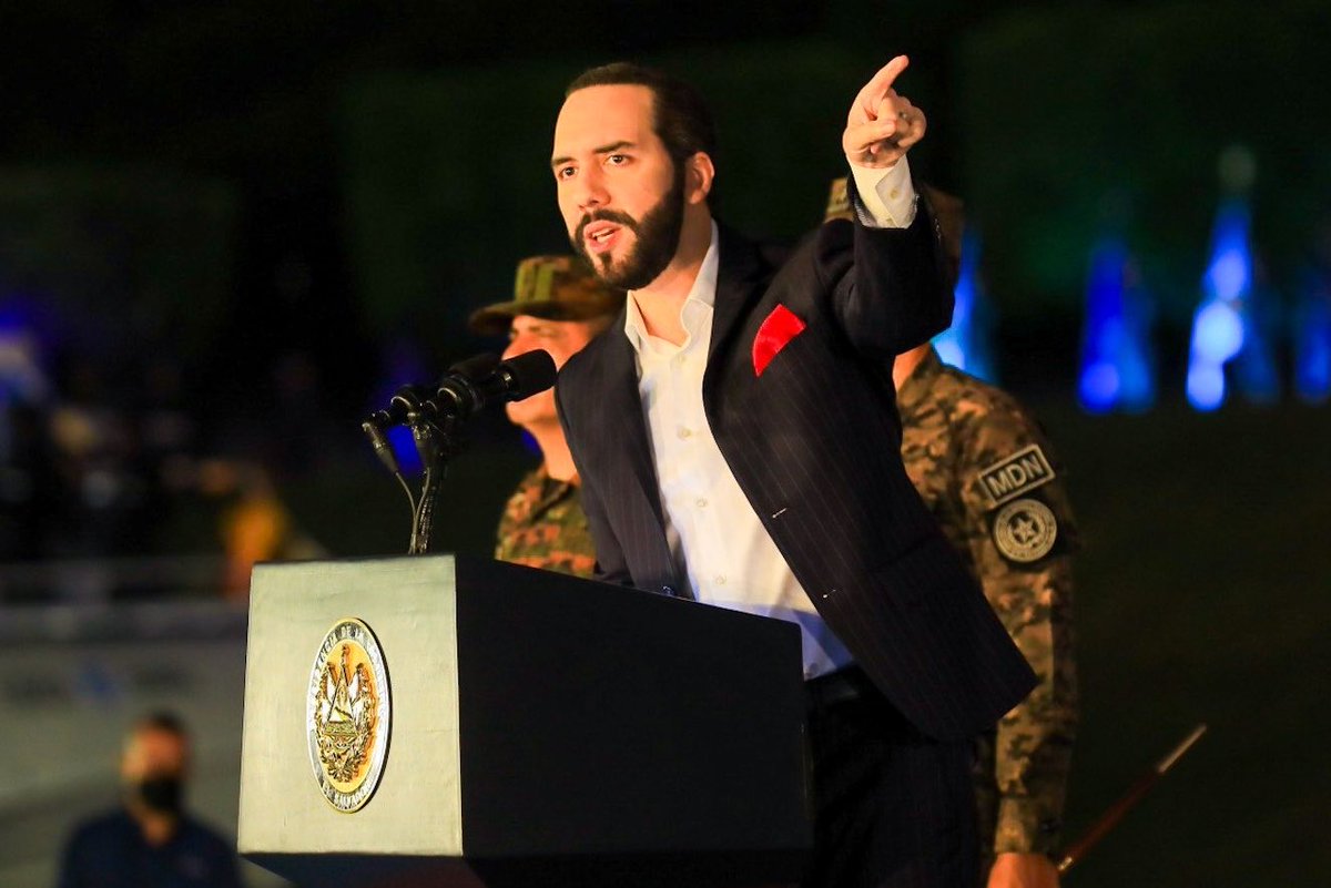 JoseValdezSV's tweet photo. President Nayib Bukele launches a military operation in Haiti to rescue four Salvadoran aeronautical technicians who were kidnapped.

The president warns the gangs:

“If you do not release them alive, we can finish you off too.” https://t.co/JMuOmwrIA6