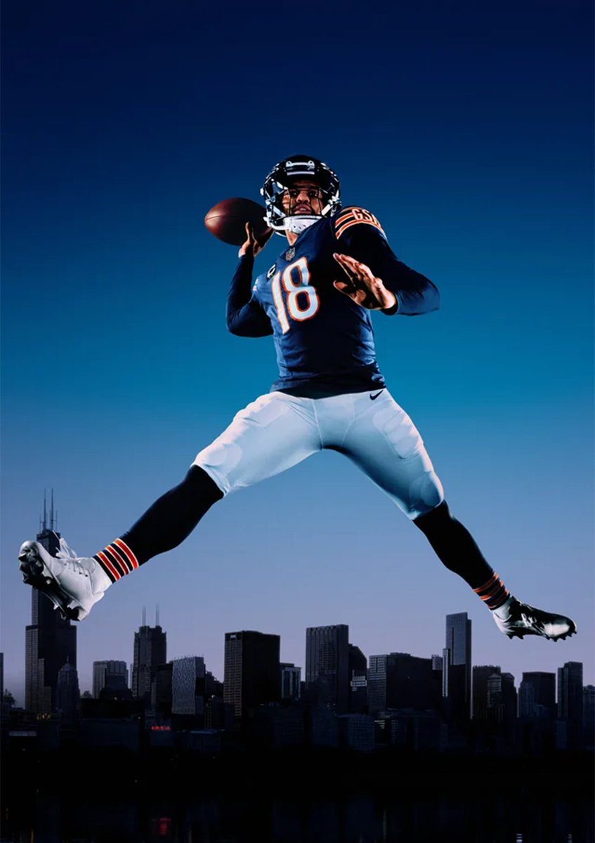 InternetH0F's tweet photo. EA is working on an "open-world" football game

The game will be separate from 'Madden' and 'College Football' https://t.co/HdHNrj88Ig