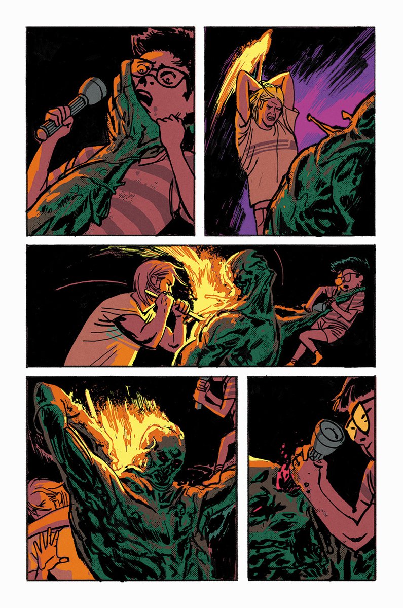 TimDanielComics's tweet photo. The Plot
Daniel | Moreci | Hixson | Russell | Boyd | Campbell

Vault Comics Vantage Compact Edition

The complete story collected in print for the 1st time!

In-stores &amp; small enough to fit in your pumpkin bucket. https://t.co/wn3YMjar1D