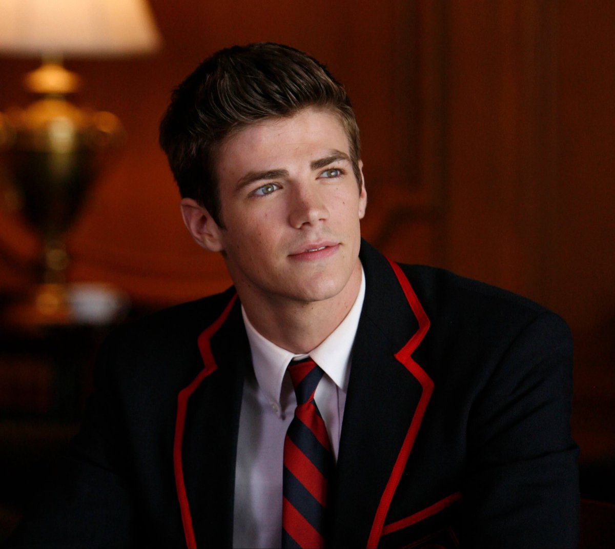 BamSmackPow's tweet photo. Petition for Grant Gustin and Melissa Benoist to return in the GLEE reboot. ❤️ https://t.co/C1mXsM7PLd