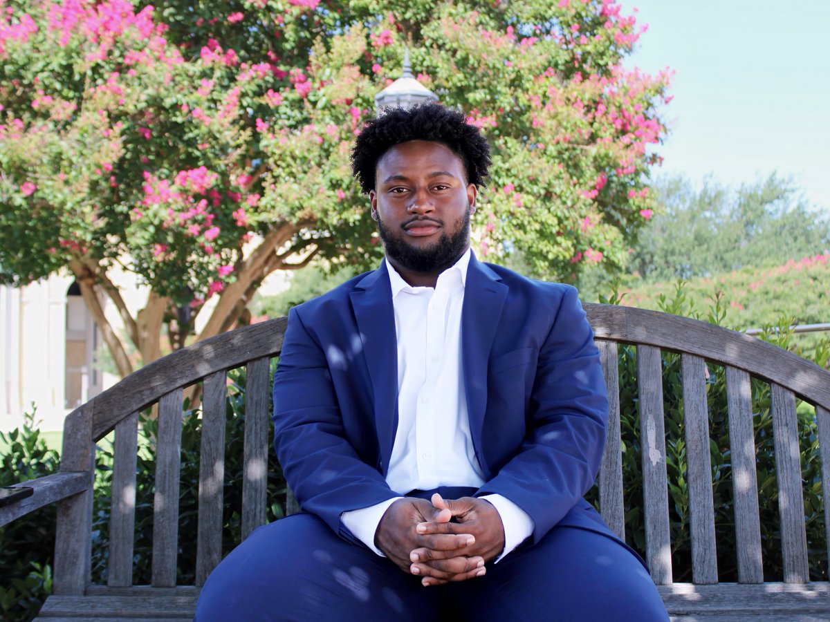 TCU's tweet photo. When Isaac Shabay's football career took an unexpected turn, the sociology major used his experience to conduct research on how today's college athletes navigate identity, pressure and mental health in the NIL era. Now he's pursuing graduate studies in counseling to support high performers. #LeadOnTCU

Read more about his research at: https://t.co/Z19xHnT1bw