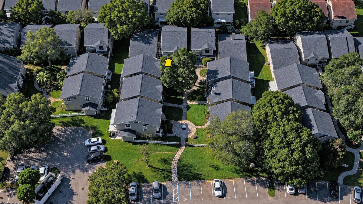 RealtorGarrison's tweet photo. 🏡 Another Orlando-Area Property JUST SOLD by the Realtor Scott Garrison Team at 📍 6020 SCOTCHWOOD GLN #105, ORLANDO, FL 32822 near the Orlando International Airport for 💰 $247,000! https://t.co/qM9yz1mSKH