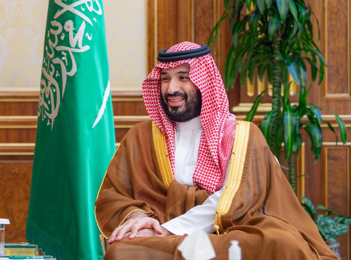 Badermasaker's tweet photo. سمو سيدي #ولي_العهد يتسلم رسالة خطية لـ #خادم_الحرمين_الشريفين من رئيس جمهورية مصر العربية. https://t.co/7kAxSQdz9t