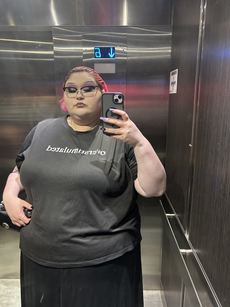 lopupisup's tweet photo. big girls do it best

#feedertwt #feeder #feedee #fatfetish #feedism #feederism #bbw #ssbbw https://t.co/sj8oyMryq4