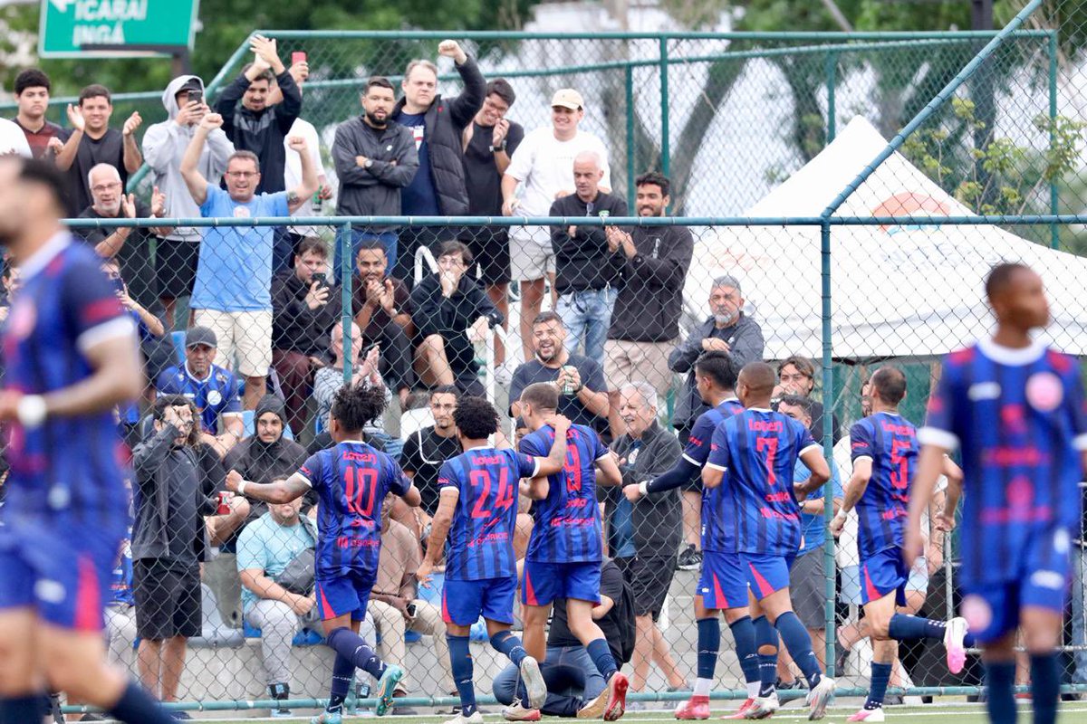 FFERJ's tweet photo. 💥 CARIOCA SÉRIE B1 💥

Em casa, Niteroiense derrota o Audax Rio por 2 a 1, chega aos 19 pontos e segue líder da competição após oito rodadas. Outros resultados:

Petrópolis 1 x 1 Serrano
Carapebus 0 x 2 Goytacaz
Nova Cidade 1 x 2 Macaé
Duque de Caxias 2 x 1 Univassouras Artsul
São Cristóvão 0 x 0 Campo Grande

📸 FERJ