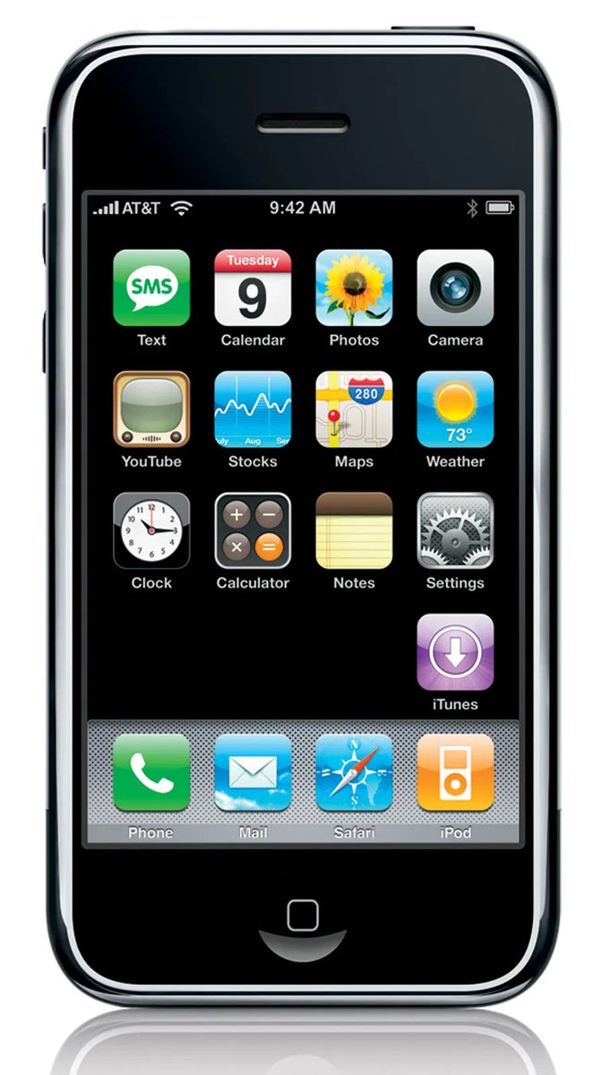 ManmohitSandhu's tweet photo. The four most iconic iPhones ever imo:

• iPhone 1: the one that changed everything

• iPhone X: the one that reinvented the design

• iPhone Air:  the thinnest and most refined

• iPhone Duo: the first foldable and truly unlike any other

Everything else is just an iteration.