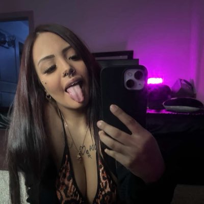 kirasdx's tweet photo. #NewProfilePic https://t.co/25dMz3UPlo