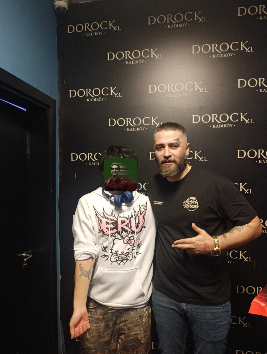 viperfef's tweet photo. Viper Ve Şehinşah 

konser vlogu yarın yayında... https://t.co/bLOvIoUVfC