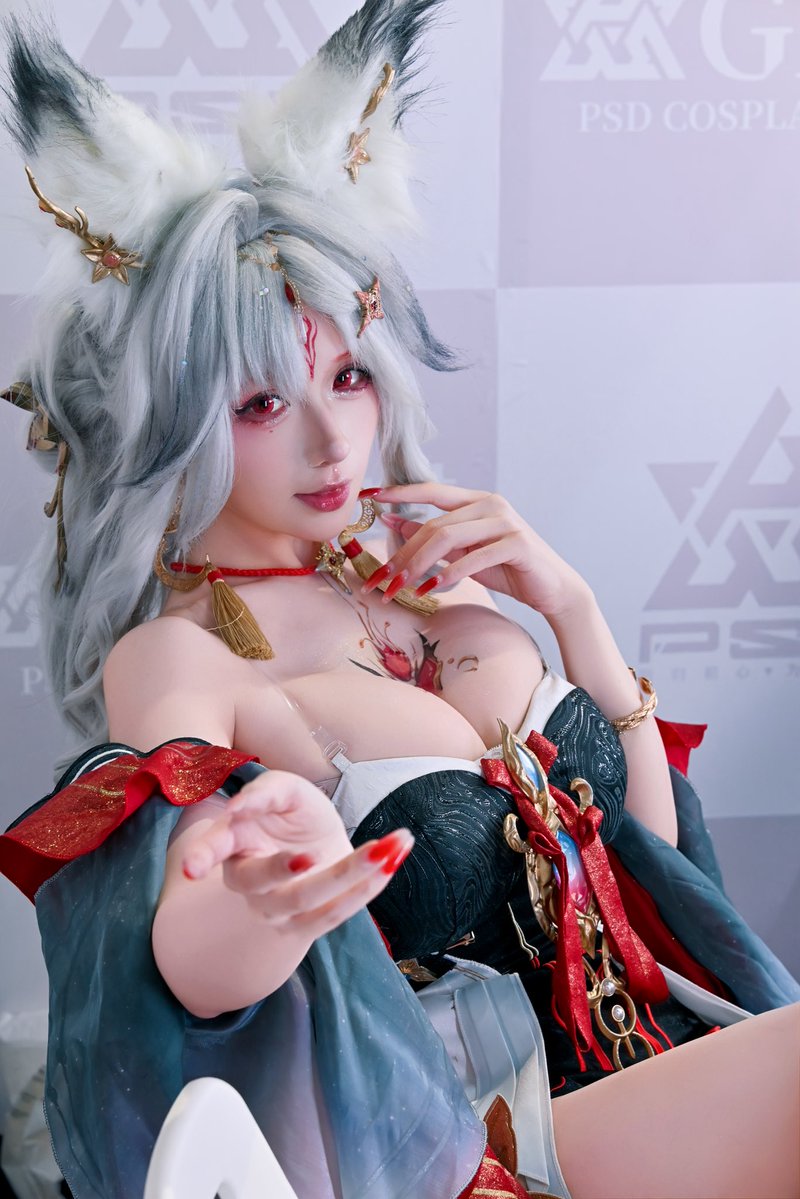Takakura_Ken91's tweet photo. すごい大きな心月狐😋🥰🥰🥰 #wutheringwaes #コスプレ #cosplay #cosplayergirls #cos #ニケ https://t.co/kJBuwtyYsu