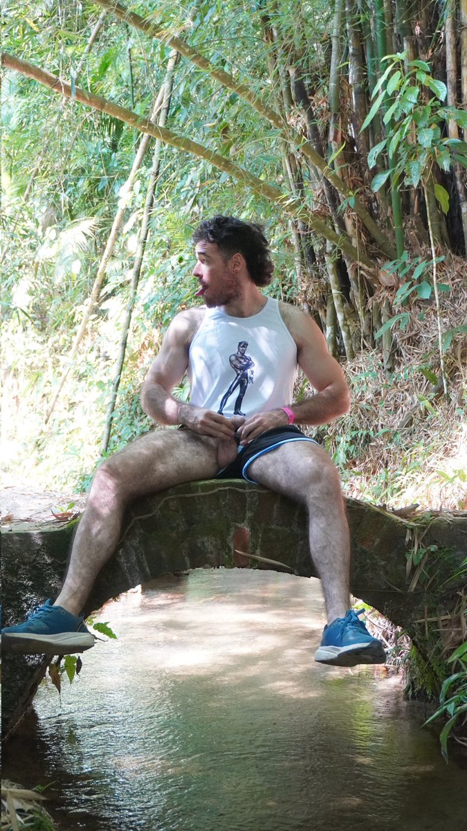 WExplicito's tweet photo. Pablo (@hombreosoc92440 )
Modelo webcam y creador de contenido Onlyfans 
Pereira-Risaralda 🇨🇴

🍆💦💦💦💦💦 https://t.co/qRzP4kq6WU