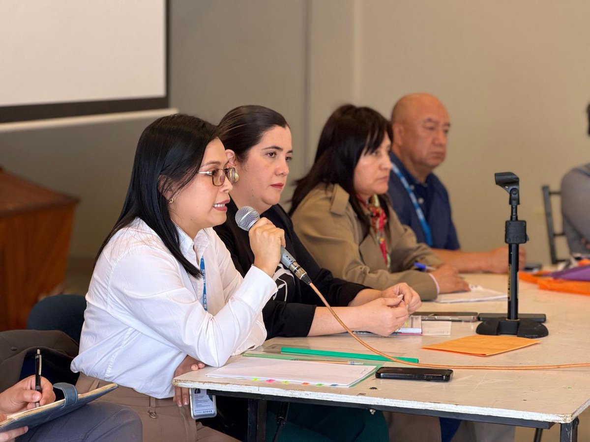IESS_SSC's tweet photo. 🤝 ¡Seguimos trabajando en territorio!

Compartimos espacios de diálogo con nuestros afiliados para escuchar sus necesidades y fortalecer la atención del Seguro Social Campesino, con soluciones oportunas y de calidad. 

#segurocampesino #salud https://t.co/NEbF8l5hFj
