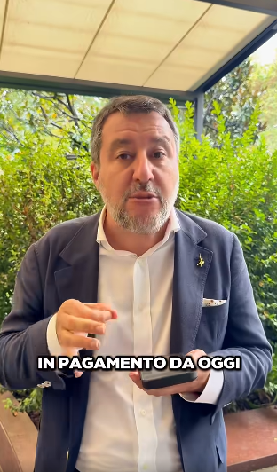 UGirovago77000's tweet photo. La truffa di @matteosalvinimi
430 milioni di euro di credito di imposta gli autotrasportatori li aspettavano da maggio!
Oggi  ha sbloccato soldi che erano già di chi protesta!
Oggi il governo non ha stanziato nulla.
Domani si riunisce il CDM per la situazione vergognosa https://t.co/7ollE0E4wG