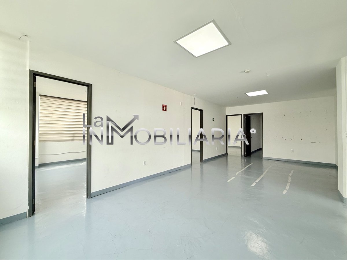 LAinMobiliaria9's tweet photo. #RENTA #Edificio #JardinesDeSanMateo #LomasVerdes #Naucalpan #EdoMex
💰 Renta mensual: $95,000 MXN
PÓLIZA JURÍDICA ⚖️
Un inmueble con características que permiten integrar diferentes actividades empresariales en una misma sede:
🏢 Dos Niveles de 135 m² cada uno
🚙 8 lugares de Estacionamiento
📦 Bodegas de 15 m² y 30 m²
⚡️ Energía Eléctrica Trifásica
💦 Cisterna de 15,000 litros
📍 Ubicación con conexión hacia importantes vialidades de Naucalpan
🏢 TU EMPRESA HA CRECIDO. ¿TUS INSTALACIONES TAMBIÉN?
Una alternativa para empresas que buscan combinar presencia comercial, espacios de trabajo y funcionalidad operativa.
📲 Agenda una visita y conoce el potencial de este inmueble para tu empresa.
#LAinMobiliaria ®
Donde el enfoque correcto se convierte en resultados reales.
Ubicado en Vía Adolfo López Mateos, esquina con Ailes, en Jardines de San Mateo, zona Lomas Verdes.
https://t.co/iZdSshiMnX