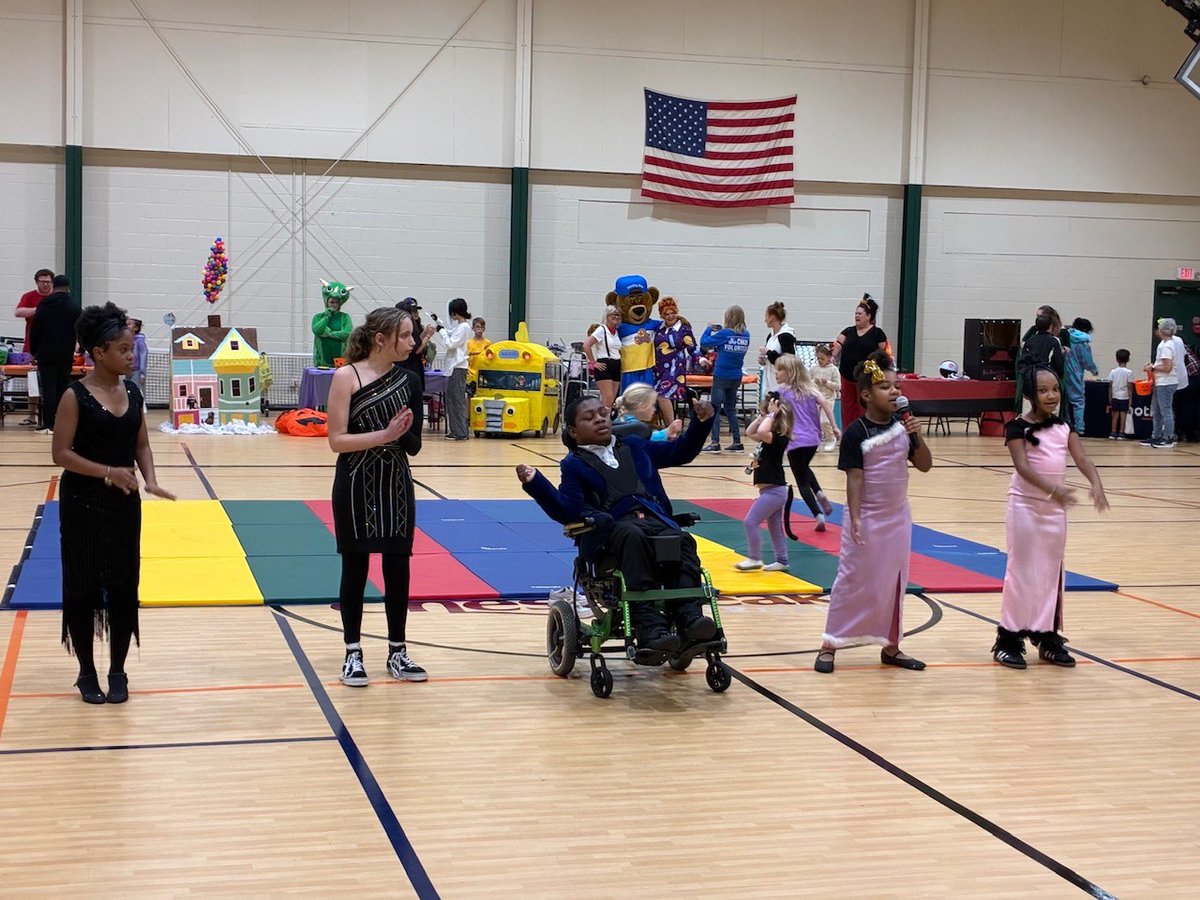 _CHKD's tweet photo. Families and kids with special needs enjoyed Fall Fest 2026 with CHKD and Chesapeake Parks, Recreation and Tourism. Thanks to all who made it fall-tastic! 🧡🍂 #CHKD #FallFest2026 https://t.co/x47q2n2dqa