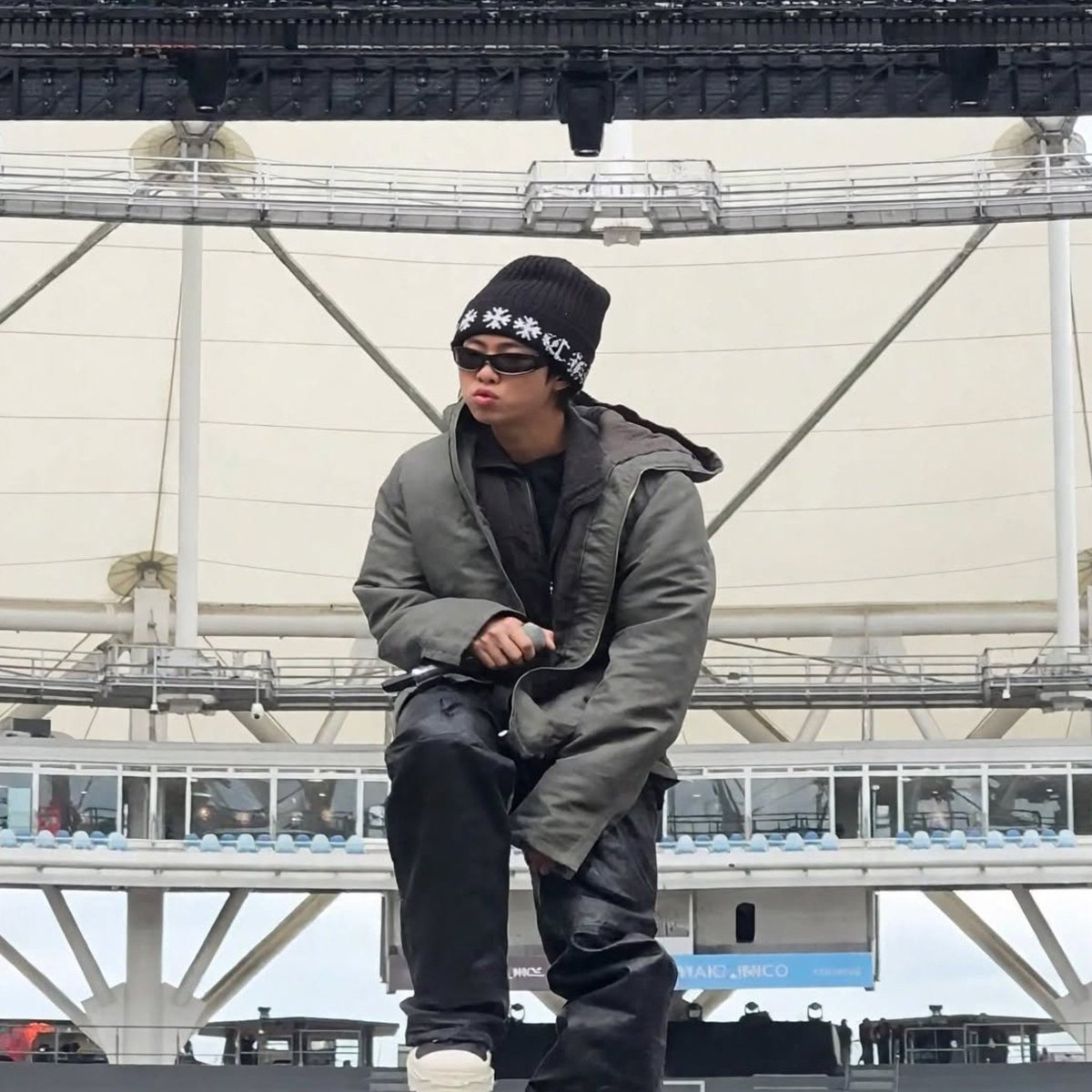 namseoktruther's tweet photo. THIS IS SO CUTE HE IS SO CUTE https://t.co/J6GeaYIJqV