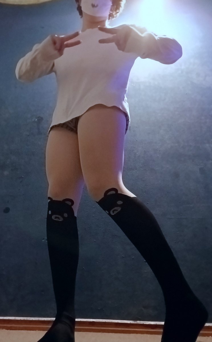 FelipeHern21424's tweet photo. Do i look cute on this pic? Be honest 🥺   
 #femboi #femboy https://t.co/nOkBoUVF2q