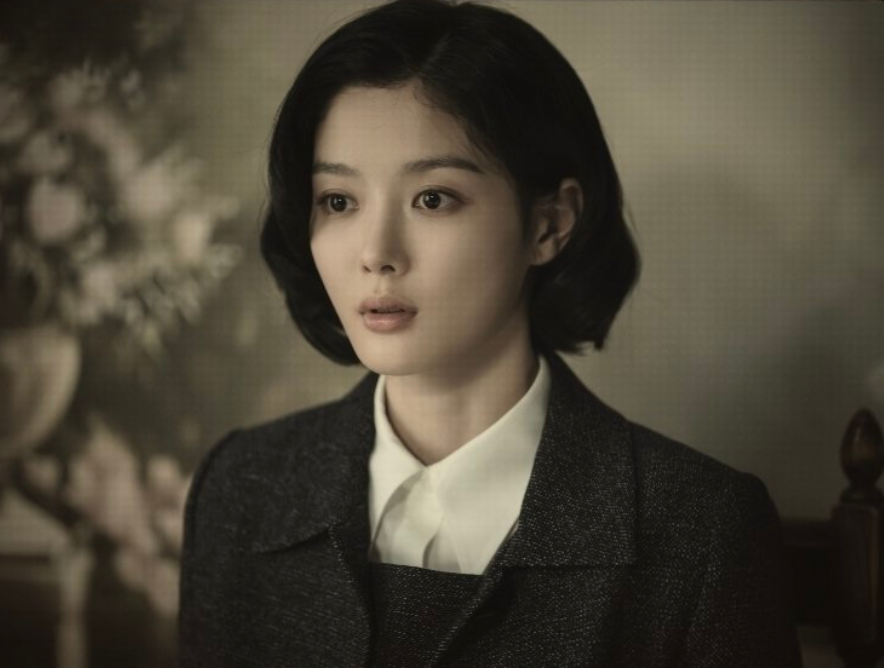 kdramamiss's tweet photo. kim yoojung new still cuts as lee gakyeong 🥹💕 https://t.co/LH3YfqLHTv