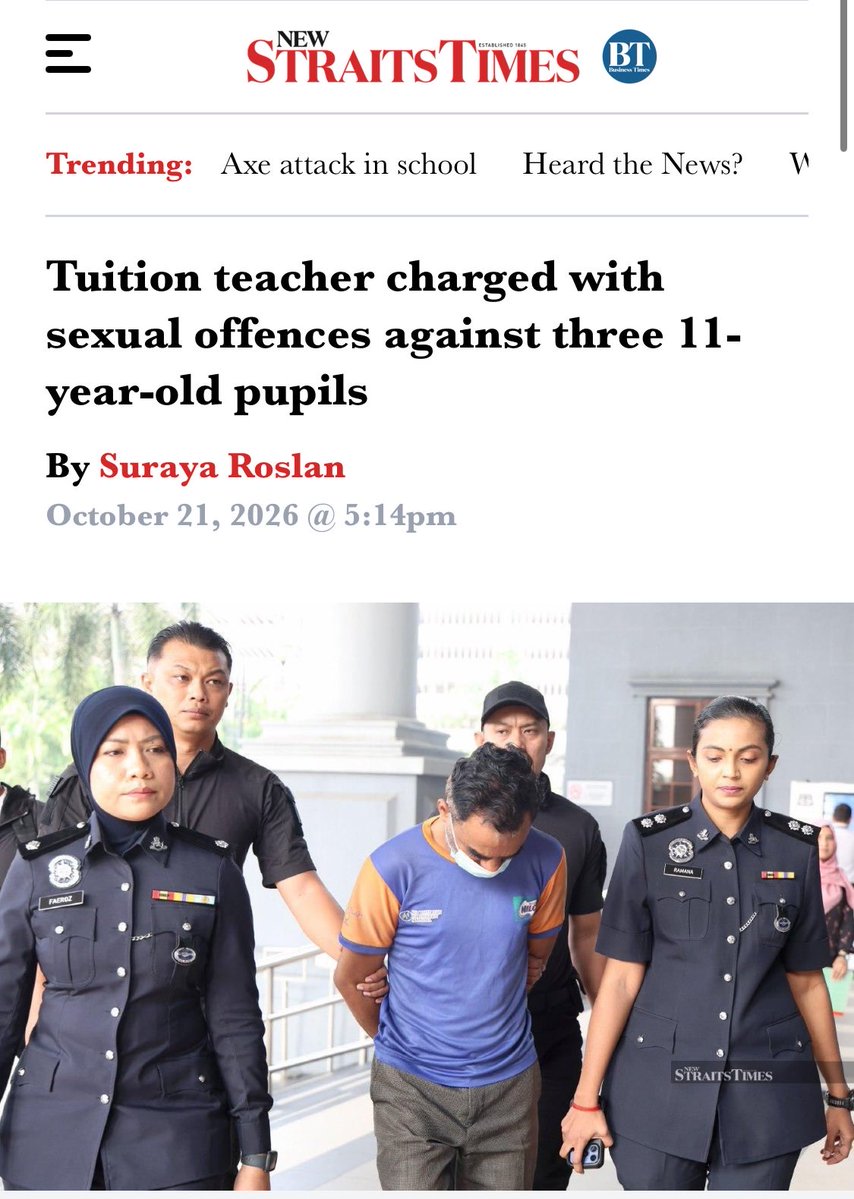 BendiTheBagak's tweet photo. CIKGU TUISYEN INDIA ROGOL 3 BUDAK LELAKI UMUR 11 TAHUN 😡🖕

MD Sebastian, ditahan kerana terlibat dalam rogol 3 budak lelaki berumur 11 tahun. Suspek, 46 tahun, mengaku tidak bersalah.

#PariahWatch https://t.co/QJFJj93p7K