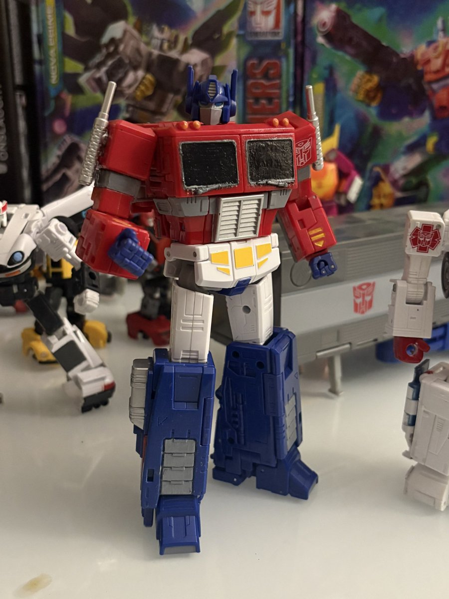 Kairito10's tweet photo. I’ve been getting into customizing lately. They’re not particularly the cleanest, but I think I did all right https://t.co/uPtpG8kTLf