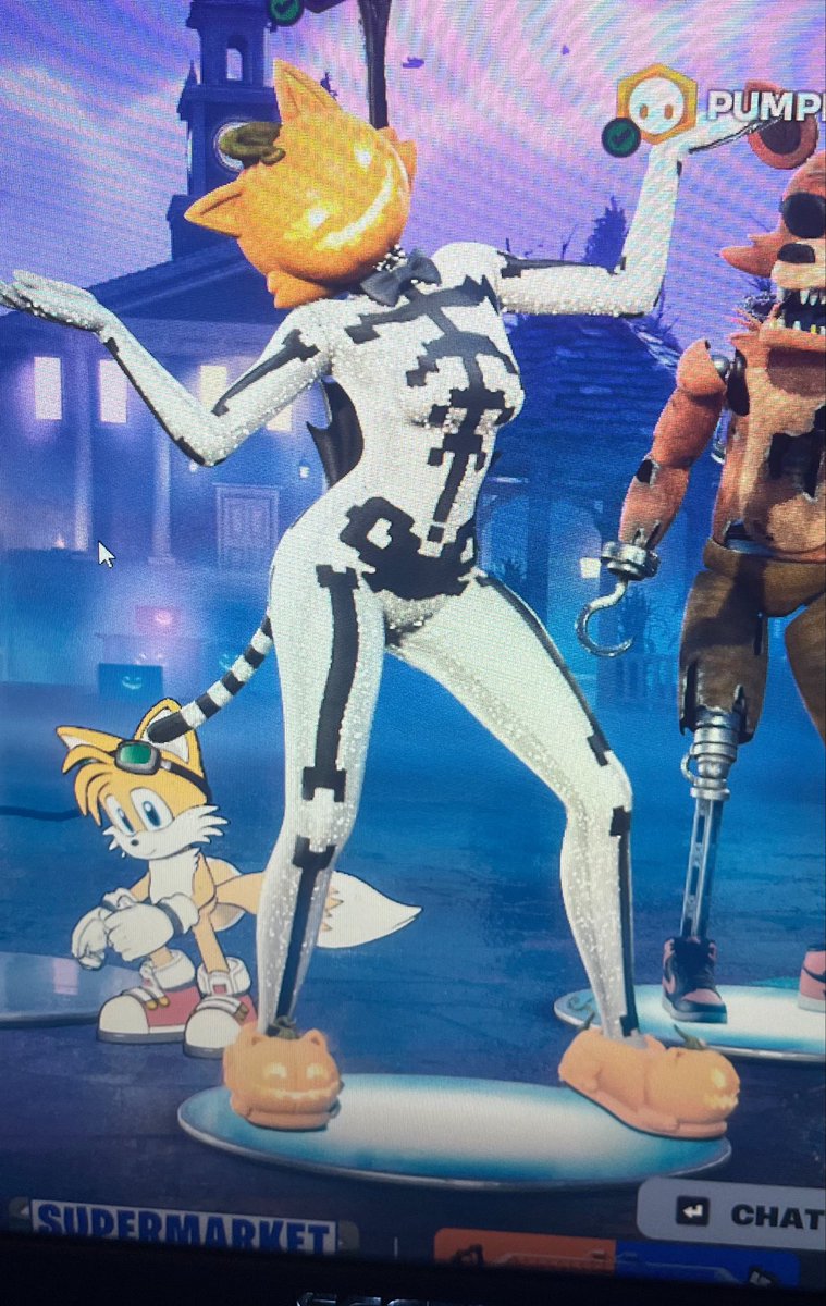 NovaDaFoxxo's tweet photo. I bought the new gooner Fortnite skin :3 I love wasting money on fictional characters and gooning to them https://t.co/C01N2EmDCi