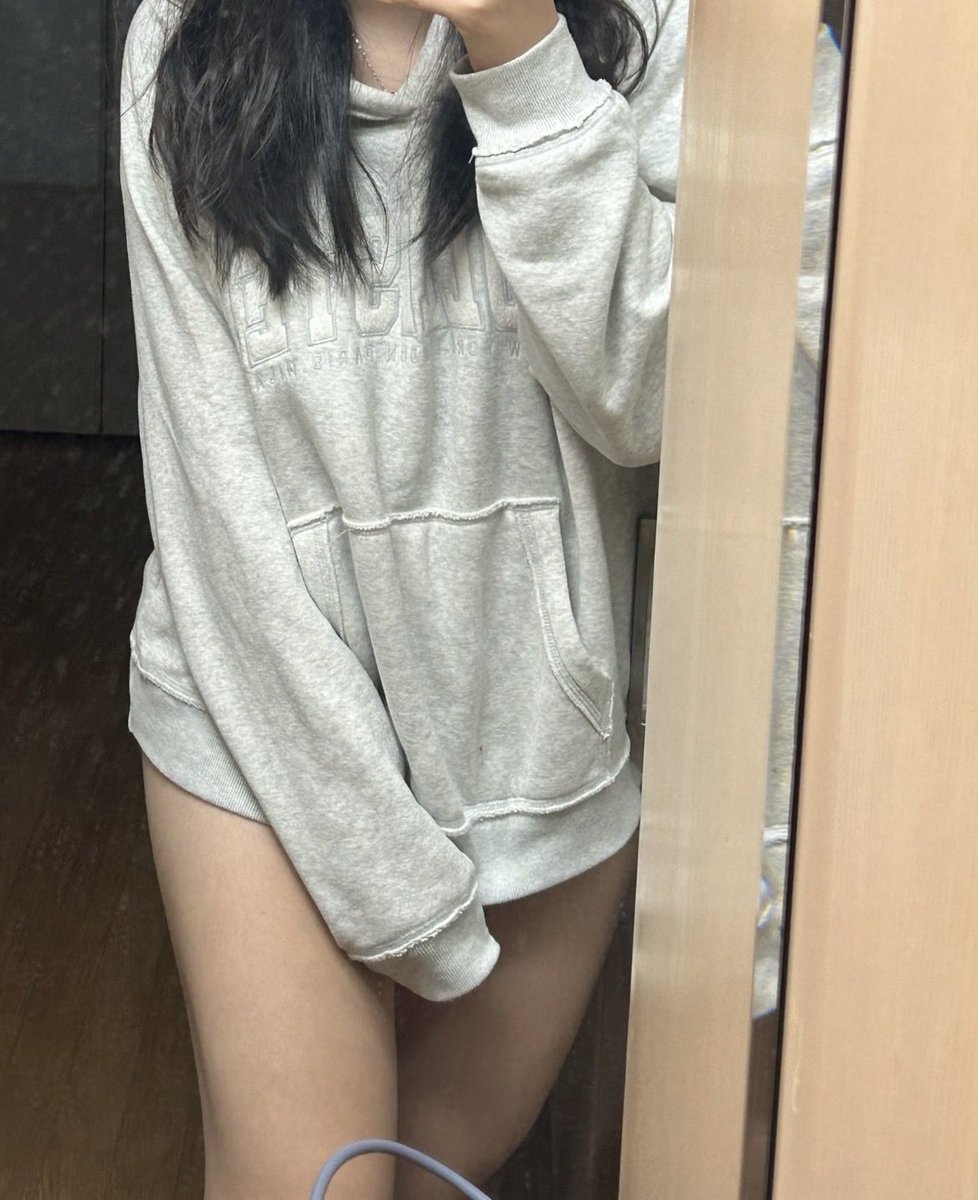 Isanoname's tweet photo. 학교안가고 독서실 왓는데 나 밖에업서 #대구 https://t.co/92qywvNRkS