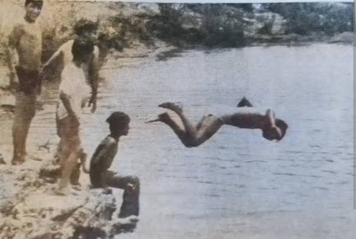 ErandiSanF's tweet photo. Yo quiero una laguna de Chapala sin mercurio y un Río Santiago vivo. 
Mejor paremos las descargas industriales. https://t.co/Kj9zPJ5Hjf