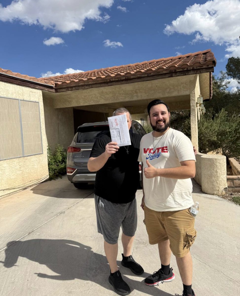 Shirie1010's tweet photo. Meet Anthony he moved here from Louisiana for Chase the vote. He is passionate about Turning Point. His neighbors showed up today and he got 30 ballots in the box! Yes 30!  Way to go Anthony! 🇺🇸🙏🏻🥳🗳️❤️🎉@TPAction @Travis_Linsday @teamlombardonv https://t.co/4KSSa17IHV