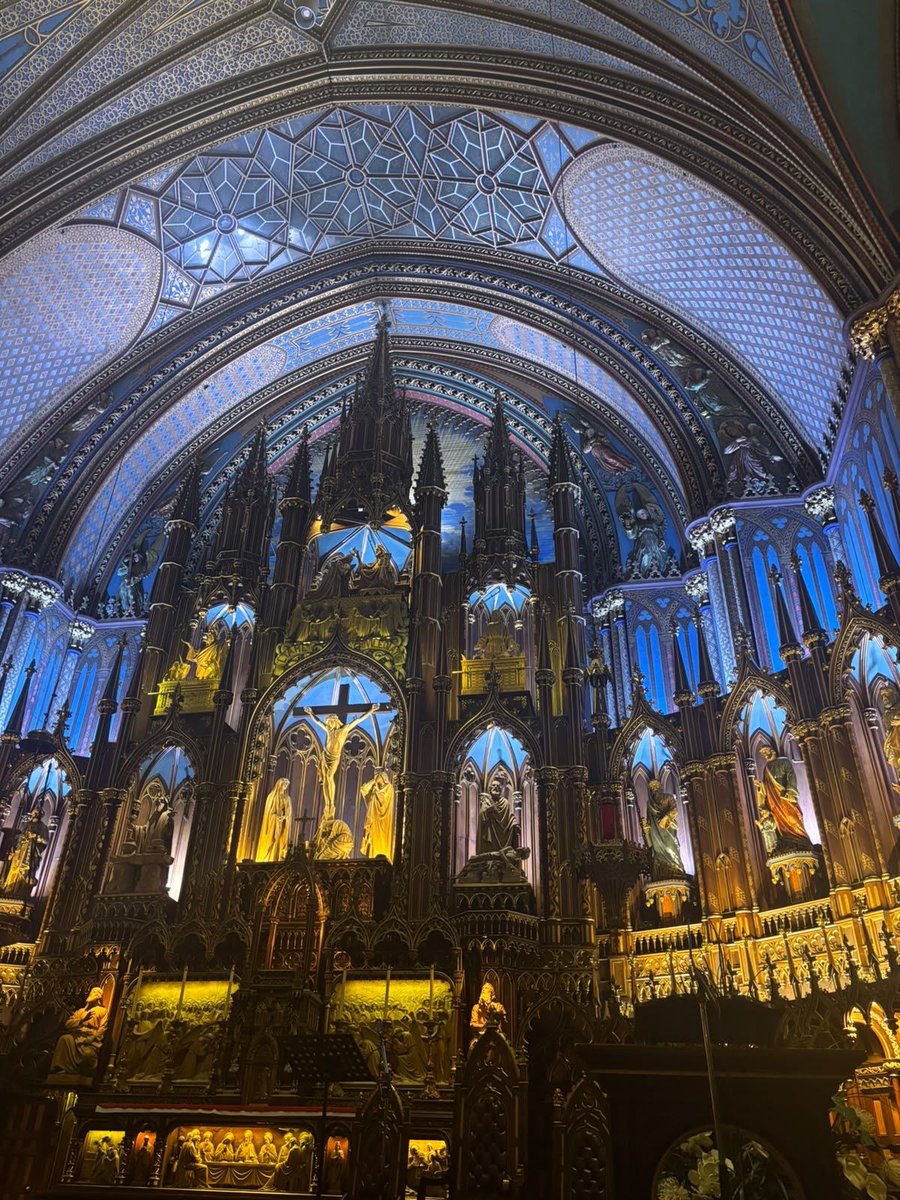 Jonatha10574808's tweet photo. #ClocktoberMusic

Montreal Diary #2 La belle ville

Allison Russell x (O my) Montreal (can I dream of u tonight?)

🎼 The city was my sky &amp;stars

O you cathedrals
Your shadows felt like loving arms
I was your child Montreal
U would not let me come to harm

https://t.co/kJvkL9cOer https://t.co/mmMgqnabsz